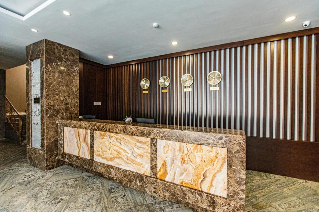 Shera Park Boutique Hotel Almaty Luaran gambar