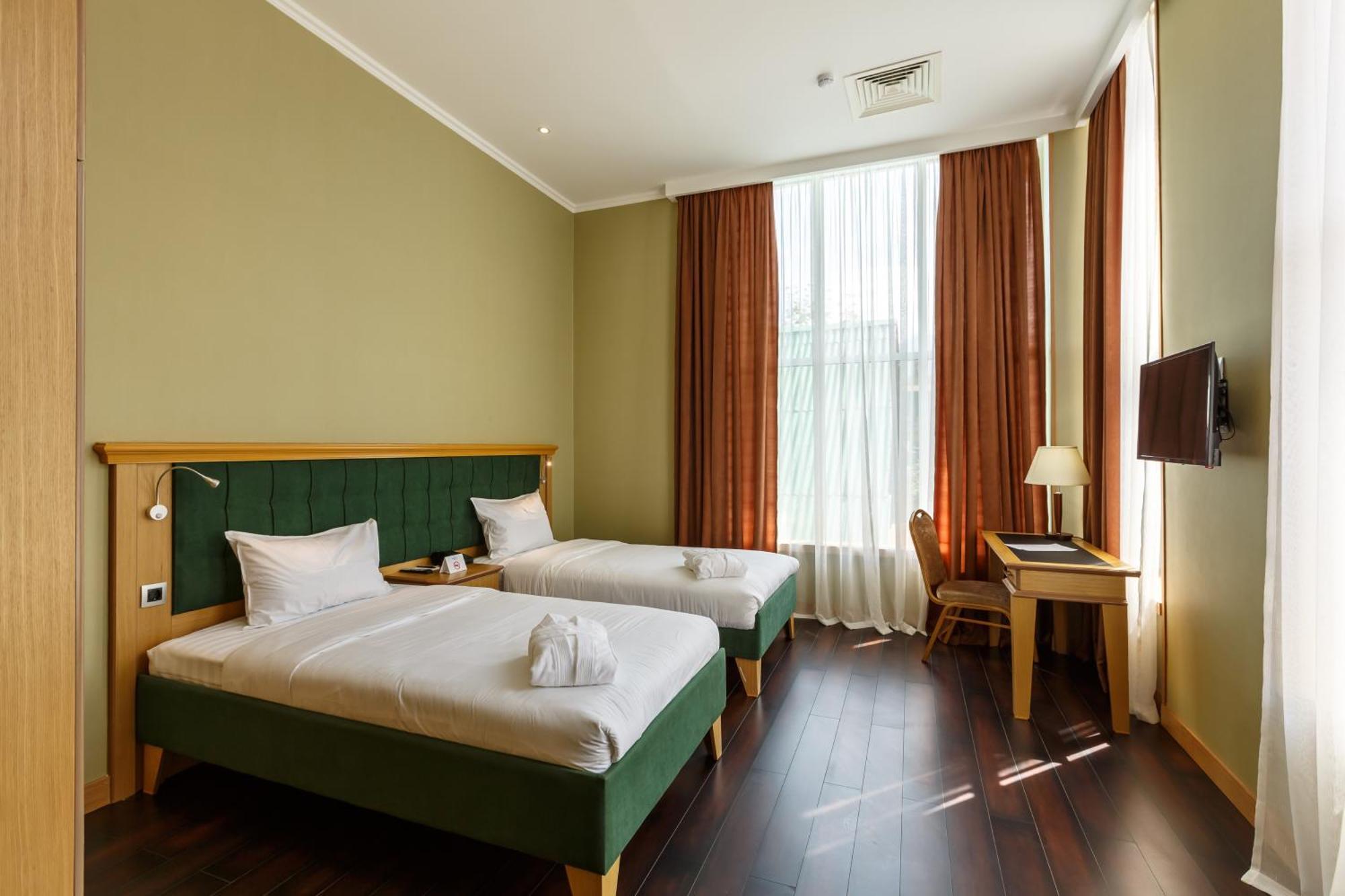 Shera Park Boutique Hotel Almaty Luaran gambar