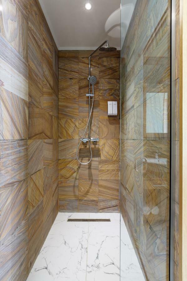 Shera Park Boutique Hotel Almaty Luaran gambar